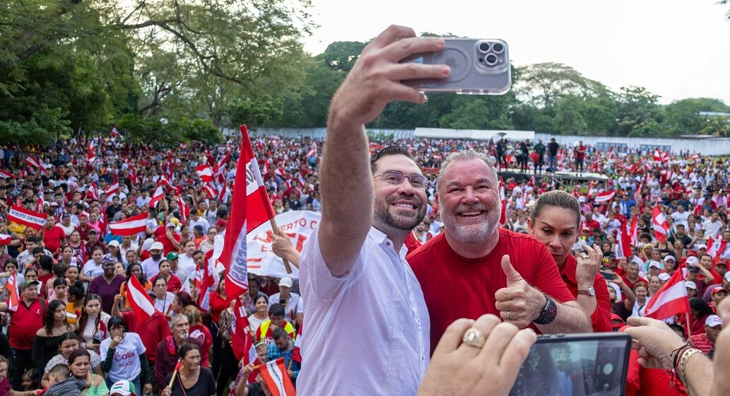 ¿DEMÓCRATAS? CANDIDATOS VIOLENTAN LEYES CON CAMPAÑAS PREMATURAS