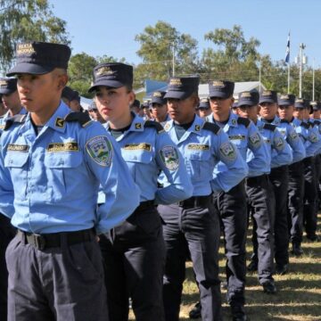 ¡CAMPAÑA! GOBIERNO ACLARA QUE NO SE HABILITARÁ VOTO DE POLICÍAS Y MILITARES