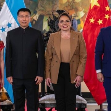 EMBAJADOR YU BO: “PROFUNDIZAR LA COOPERACIÓN BENEFICIOSA ENTRE CHINA Y HONDURAS NOS CONDUCE A UN FUTURO MÁS BRILLANTE”