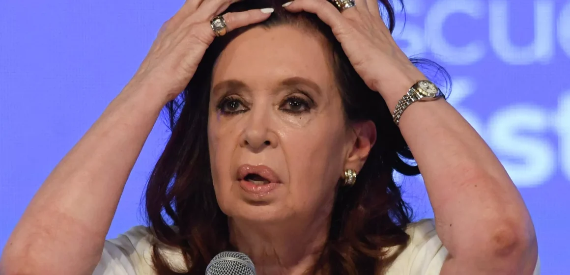 TRIBUNAL PENAL DE ARGENTINA CONFIRMA 6 AÑOS DE CÁRCEL CONTRA EXPRESIDENTA FERNÁNDEZ