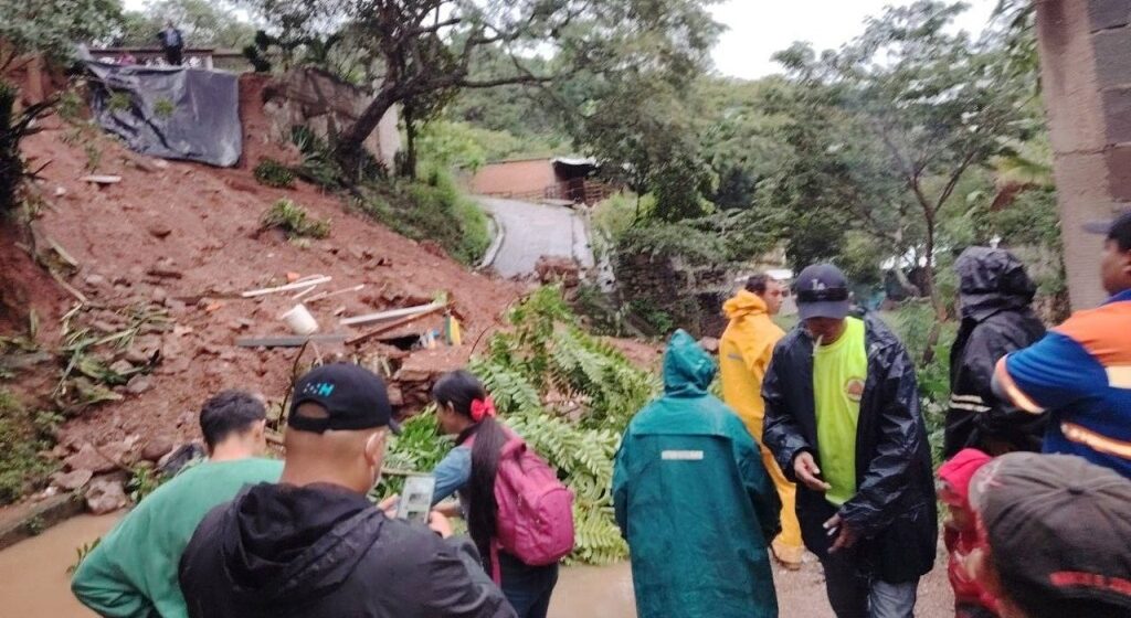 ¡ALERTA SIGUE! “SARA” DAÑA HONDURAS: TRES DESAPARECIDOS Y MÁS DE 30,000 AFECTADOS