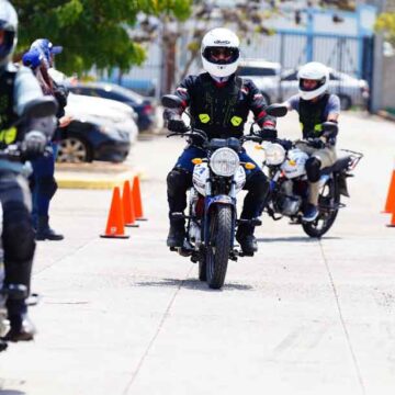 “TE QUEREMOS BIEN”, CONSEJOS VIALES PARA SEGURIDAD DE MOTOCICLISTAS