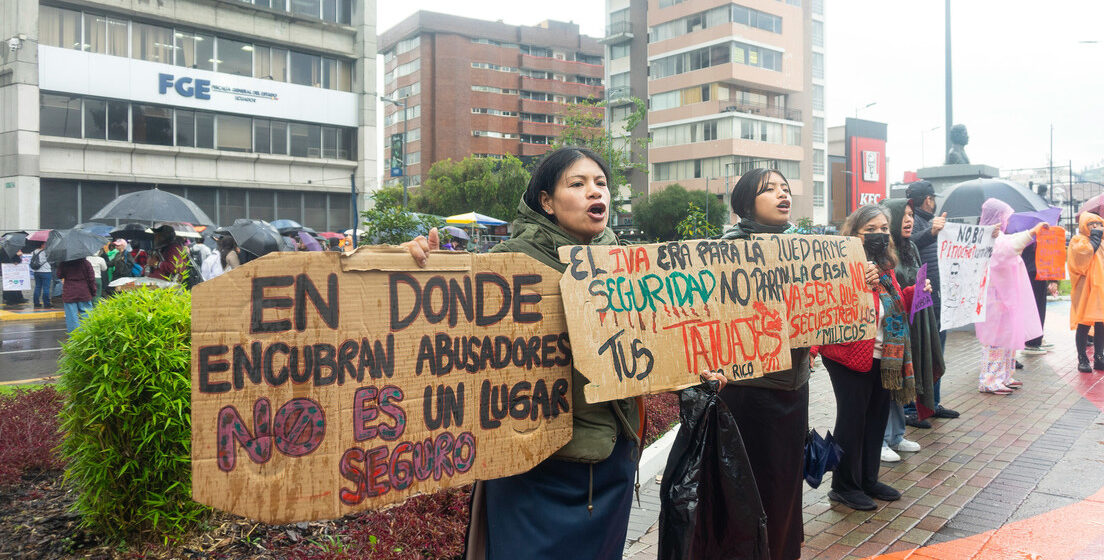 ¡CONSTERNACIÓN! ECUADOR LLORA ASESINATO DE CUATRO NIÑOS; PRESIDENTE DEFIENDE MILITARES