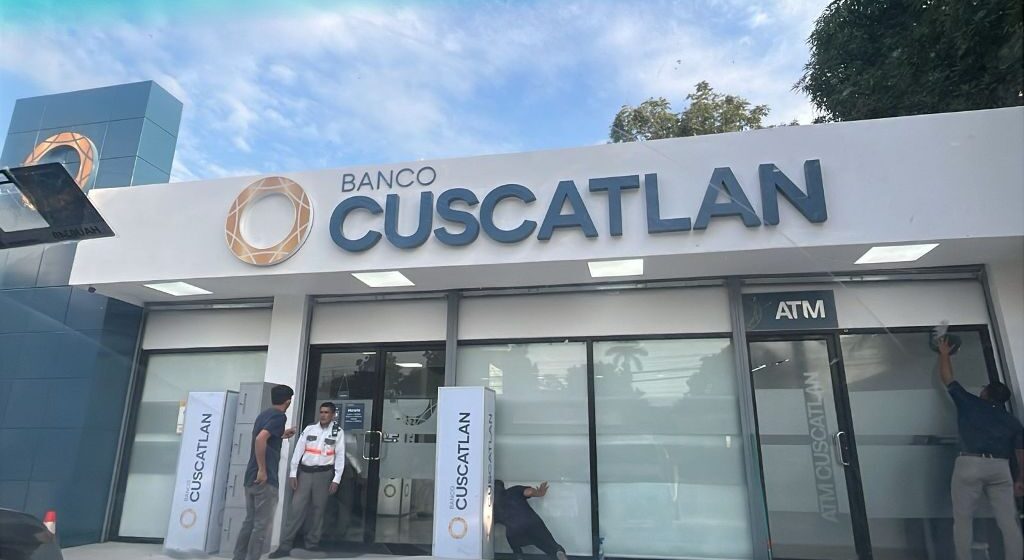 CUSCATLÁN APERTURA NUEVA AGENCIA EN CHOLOMA