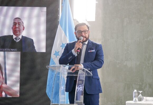 ¡MUY BIEN! PROCURADOR ACTIVA JUICIO PARA QUE HONDUREÑOS NO PAGUEN DELITOS DE JOH