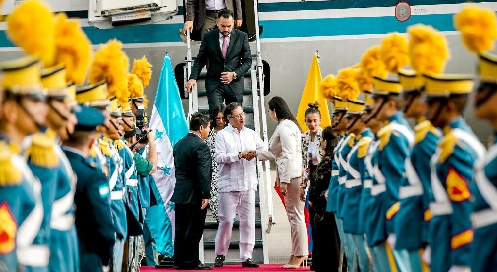 ¡HISTÓRICO! OCHO PRESIDENTES YA EN HONDURAS, ¡PARA CELEBRAR AMÉRICA LATINA! ¡HISTÓRICO! OCHO PRESIDENTES YA EN HONDURAS, ¡PARA CELEBRAR AMÉRICA LATINA!