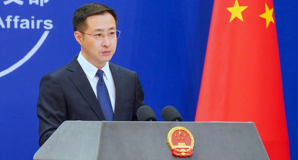 “NO BUSCAMOS PLEITO, PERO NO NOS ACOBARDAMOS CUANDO BUSCAN PROBLEMAS”: CHINA RESPONDE A TRUMP
