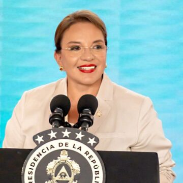 “¡AQUÍ NO HAY TERRORISMO!”: REPONDE PRESIDENTA A EE.UU.