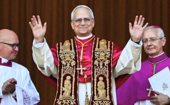 ¿QUIÉN ES LEÓN XIV?, EL PRIMER PAPA ESTADOUNIDENSE