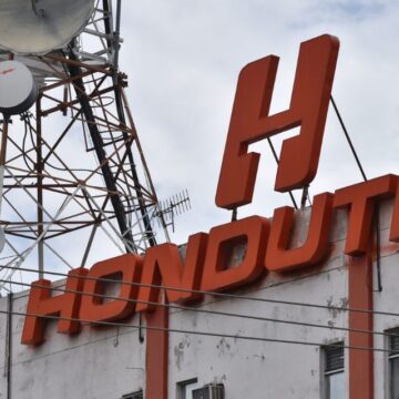 ¡HONDUTEL RESPIRA! ANUNCIAN NUEVA RED DE FIBRA ÓPTICA PARA TELEVISIÓN E INTERNET