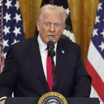 «TENEMOS QUE CONSTRUIR NUESTRO EJÉRCITO»: TRUMP SOLICITA PRESUPUESTO RÉCORD PARA SEGURIDAD NACIONAL