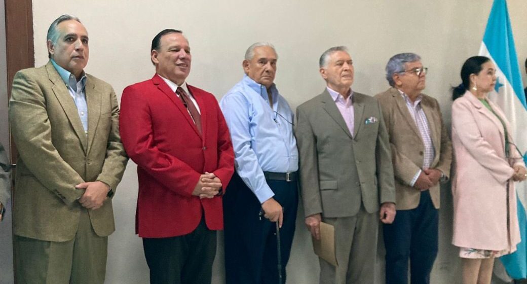 “LA RED” RECLUTA CARAS GOLPISTAS EN NUEVO PLATAFORMA ANTI-HONDURAS