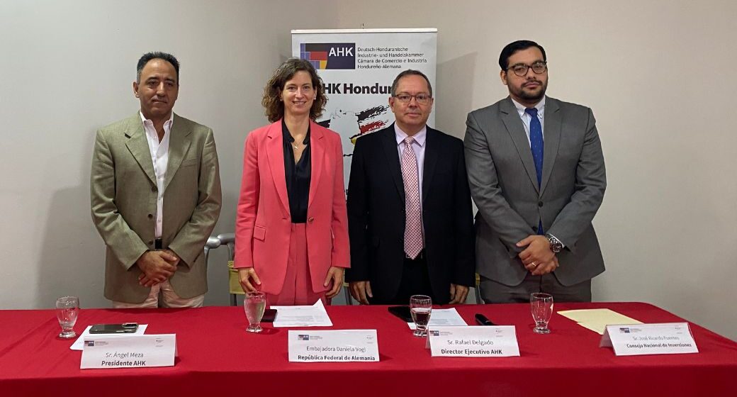 EXPO ALEMANIA 2025 PROYECTA INVERSIÓN, EMPLEO Y BECAS PARA HONDUREÑOS