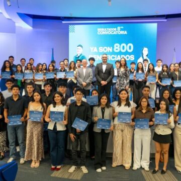 FUNDACIÓN NASSER Y UNITEC GARANTIZAN EDUCACIÓN SUPERIOR DE CIEN HONDUREÑOS FUNDACIÓN NASSER Y UNITEC GARANTIZAN EDUCACIÓN SUPERIOR DE CIEN HONDUREÑOS