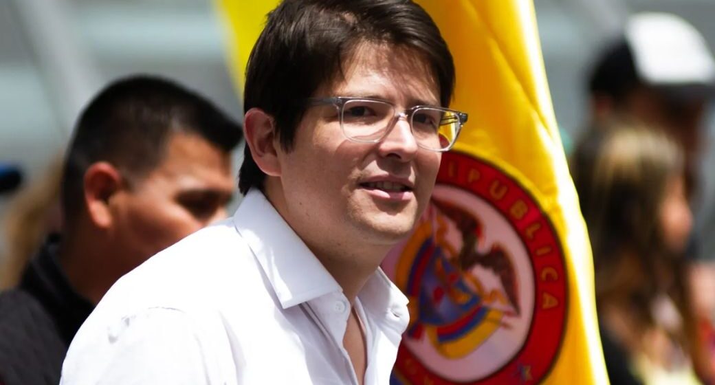 COLOMBIA DE LUTO: MUERE PRECANDIDATO PRESIDENCIAL TRAS DOS MESES EN COMA COLOMBIA DE LUTO: MUERE PRECANDIDATO PRESIDENCIAL TRAS DOS MESES EN COMA