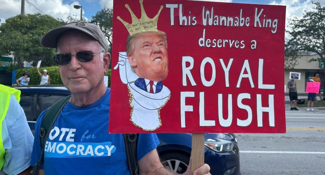 MÁS DE 200 PROTESTAS EN EE.UU. CONTRA «REFORMAS» ELECTORALES DE TRUMP