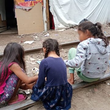 TRAS LARGOS AÑOS DE ABANDONO, TRES MENORES HONDUREÑAS REGRESAN DE MÉXICO