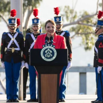 PRESIDENTA INICIA «FIESTA PATRIA» REITERANDO TRANSPARENCIA EN ELECCIONES DE NOVIEMBRE