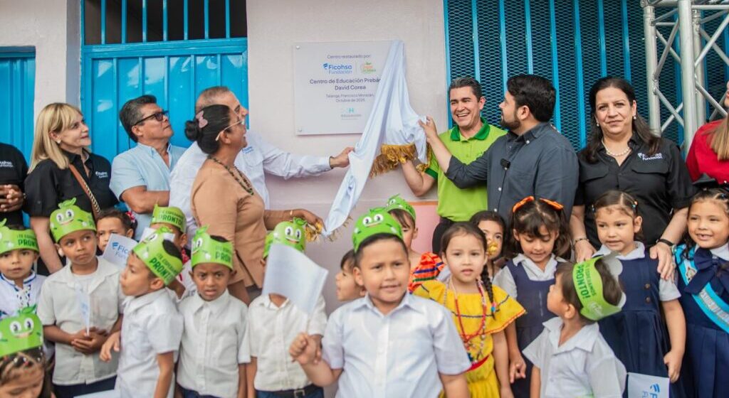 FUNDACIÓN FICOHSA CELEBRA REHABILITACIÓN DE CENTRO EDUCATIVO EN TALANGA FUNDACIÓN FICOHSA CELEBRA REHABILITACIÓN DE CENTRO EDUCATIVO EN TALANGA