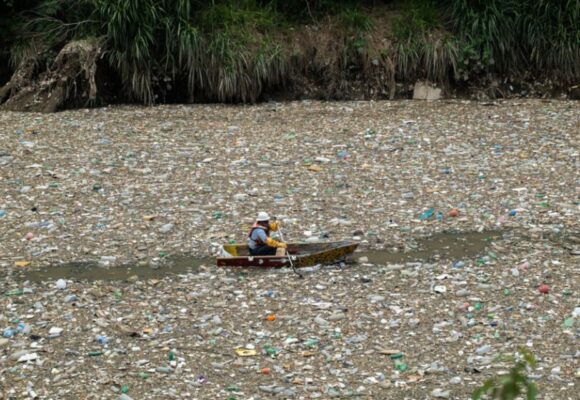 ¡ALERTA! GUATEMALA CON EL RÍO MÁS CONTAMINADO DE CENTROAMÉRICA, VA PLAN DE RESCATE