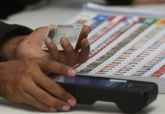 BIPARTIDISMO BUSCA IMPONER EMPRESA “BARATA” CON ANTECEDENTES DE FRAUDE ELECTORAL