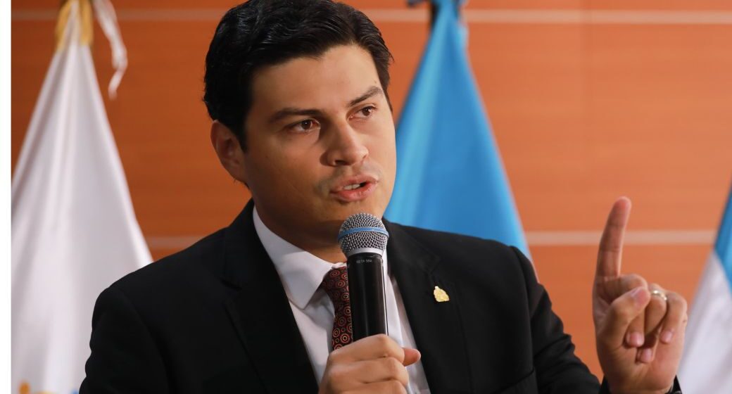 NINGUNA IMPRENTA PUEDE SACAR PAPELETAS QUE EVIDENCIAN CRIMEN ELECTORAL: MARLON OCHOA