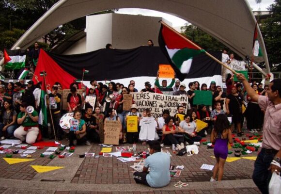 EN NATALICIO DE MORAZÁN HONDUREÑOS ABRAZAN LUCHA PALESTINA