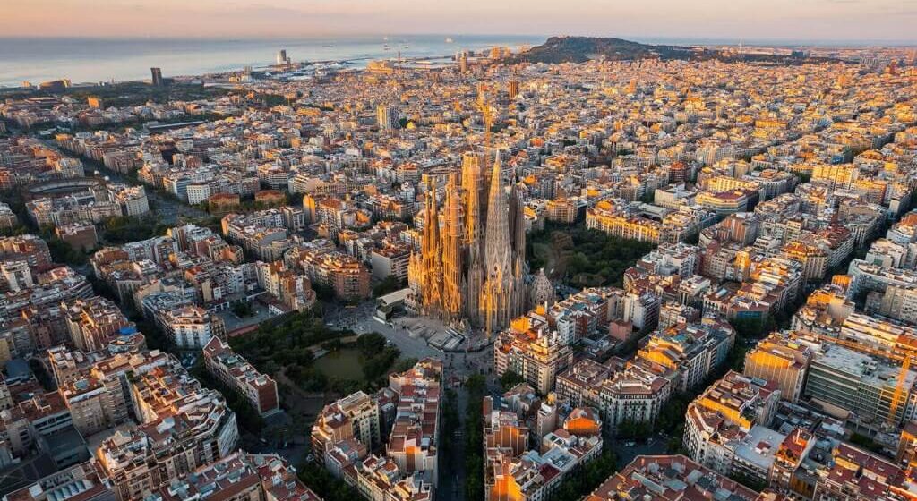 ¡EXCLUSIVA! EL LIBERTADOR DE GIRA POR BARCELONA, LA REBELDE QUE MUEVE ECONOMÍA ESPAÑOLA