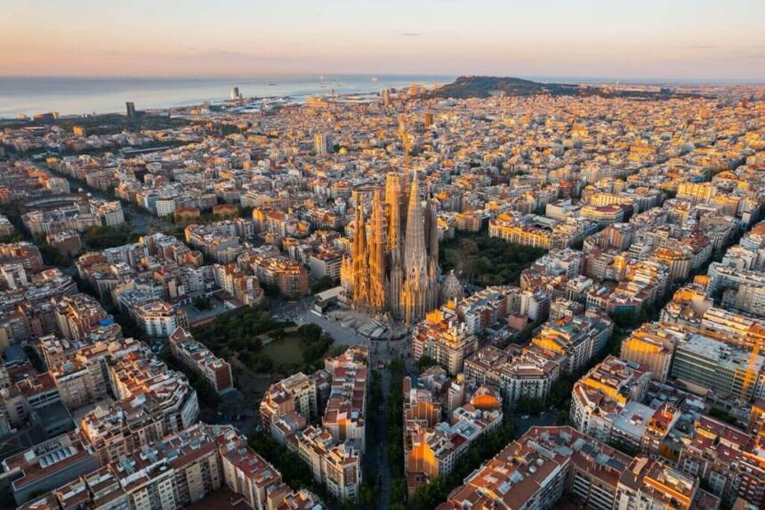 ¡EXCLUSIVA! EL LIBERTADOR DE GIRA POR BARCELONA, LA REBELDE QUE MUEVE ECONOMÍA ESPAÑOLA