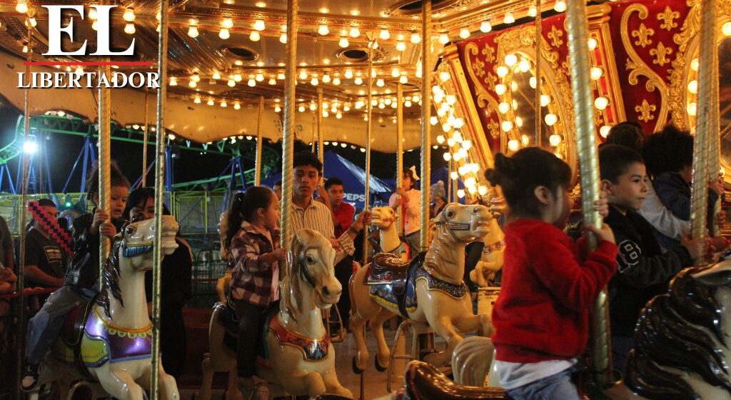 GALERÍA / ICÓNICO “PLAYLAND PARK” COMPARTE ALEGRÍA CON EL LIBERTADOR