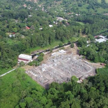 AUTORIDADES DE ENEE SUPERVISAN AVANCES DE RENOVACIÓN EN REPRESA “CAÑAVERAL” AUTORIDADES DE ENEE SUPERVISAN AVANCES DE RENOVACIÓN EN REPRESA “CAÑAVERAL”