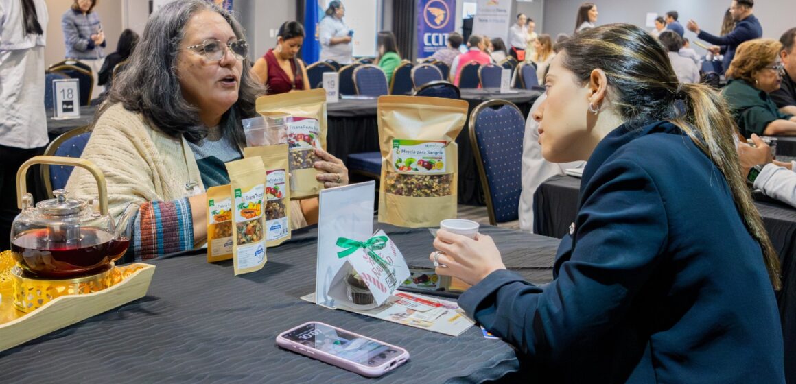 FUNDACIÓN TERRA Y CÁMARA DE COMERCIO IMPULSAN RUEDA DE NEGOCIOS FUNDACIÓN TERRA Y CÁMARA DE COMERCIO IMPULSAN RUEDA DE NEGOCIOS