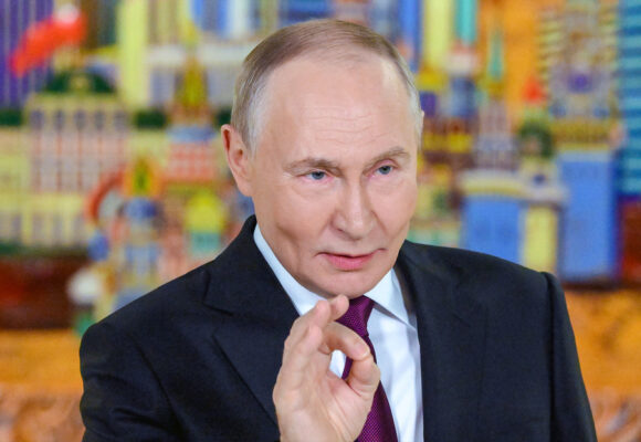 PUTIN: «NO VAMOS A ENTRAR EN GUERRA CON EUROPA, PERO SI ATACA, ESTAMOS LISTOS»