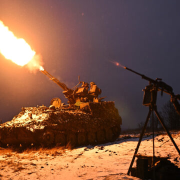 FUERZAS RUSAS ABATEN MERCENARIOS COLOMBIANOS EN LIBERACIÓN DE REGIÓN CLAVE FUERZAS RUSAS ABATEN MERCENARIOS COLOMBIANOS EN LIBERACIÓN DE REGIÓN CLAVE