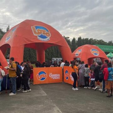 JUNTO A VOCES DE ESPERANZA, LOTO ENTREGA MIL TAMALES EN SAN PEDRO SULA