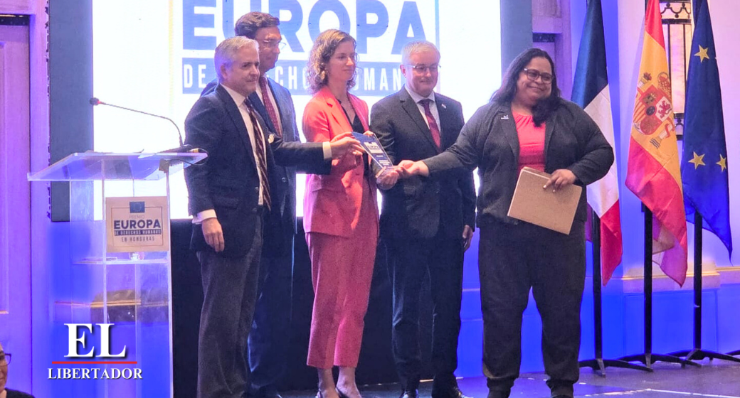 EUROPA PREMIA A C-LIBRE CON RECONOCIMIENTO POR LABOR A FAVOR DE DERECHOS HUMANOS EUROPA PREMIA A C-LIBRE CON RECONOCIMIENTO POR LABOR A FAVOR DE DERECHOS HUMANOS