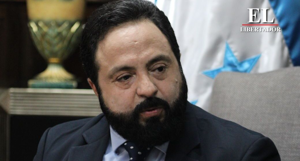 REDONDO ADVIERTE: SIN DECLARATORIA LEGAL, CONGRESO APLICARÁ LA CONSTITUCIÓN