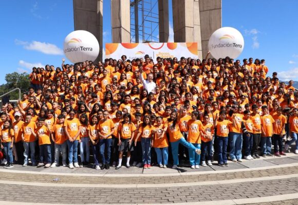 ¡ORGULLO! MÁS DE 500 TUTORES PARTICIPAN EN ENCUENTRO DE FUNDACIÓN TERRA