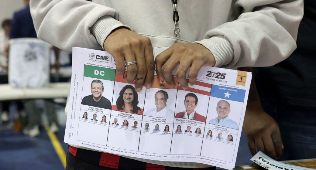 INVESTIGADORES INTERNACIONALES RECOMIENDAN REPETIR ELECCIONES EN HONDURAS