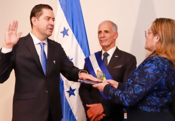 “NO VAMOS A TENER UN GOBIERNO TÉCNICO, SINO ALTAMENTE POLITIZADO”: ADVIERTE ANALISTA