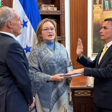 SOCIO DE ASFURA EN PARAÍSO FISCAL ASUME LA DEFENSA DE HONDURAS