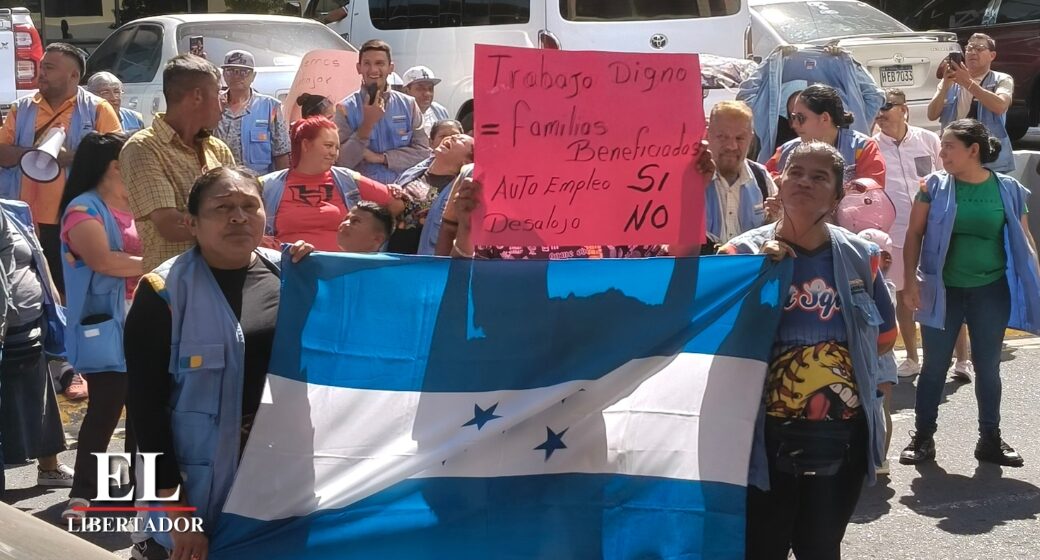 “NOS VIOLAN EL DERECHO A TRABAJAR”: COMERCIANTES DENUNCIAN ABUSO DE ALCALDÍA CAPITALINA