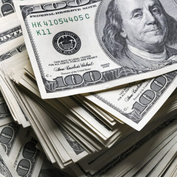 DEUDA NACIONAL DE EE.UU. ALCANZA RÉCORD DE 39 BILLONES Y ALARMA QUE SE VUELVE IMPAGABLE