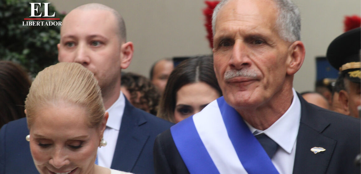 GOBIERNO ASFURA EN REZAGO PRESUPUESTARIO: ABOGADO DENUNCIA DESORDEN TOTAL GOBIERNO ASFURA EN REZAGO PRESUPUESTARIO: ABOGADO DENUNCIA DESORDEN TOTAL