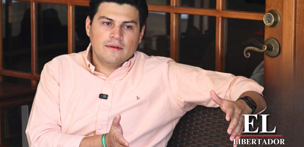 “LO ENFRENTARÉ SIN ESCONDERME”: OCHOA FIRME ANTE JUICIO DEL BIPARTIDISMO