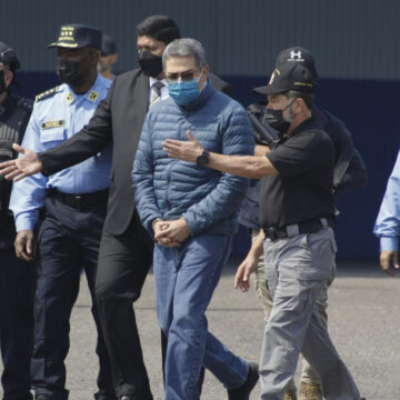 “EXTRADICIÓN DE JOH NO FUE NEGOCIADA, FUE UNA SOLICITUD POR DELITOS CRIMINALES”: EXCANCILLER