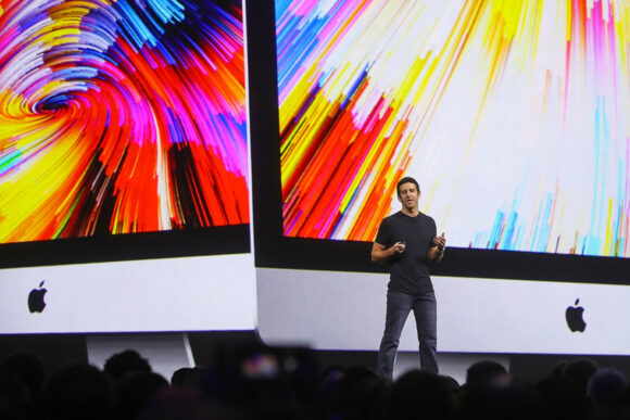 EL NUEVO CEO DE APPLE TENDRÁ QUE DESAFIAR Y SUPERAR REZAGO EN INTELIGENCIA ARTIFICIAL