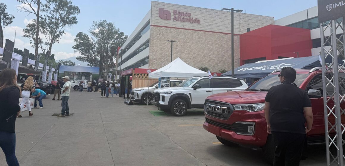 BANCO ATLÁNTIDA ACERCA “EL AUTO SOÑADO” A HONDUREÑOS CON SU “ROADSHOW 2026” BANCO ATLÁNTIDA ACERCA “EL AUTO SOÑADO” A HONDUREÑOS CON SU “ROADSHOW 2026”