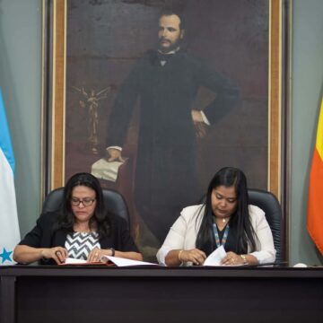 COACEHL Y “LA PEDAGÓGICA” UNEN ESFUERZOS POR EL DESARROLLO SOSTENIBLE COACEHL Y “LA PEDAGÓGICA” UNEN ESFUERZOS POR EL DESARROLLO SOSTENIBLE