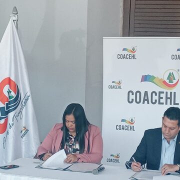 COACEHL Y ALCALDÍA FIRMAN CONVENIO PARA EL CRECIMIENTO ECONÓMICO COACEHL Y ALCALDÍA FIRMAN CONVENIO PARA EL CRECIMIENTO ECONÓMICO